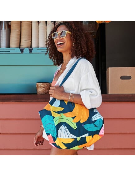 Dock &amp; Bay: Multi-purpose fabric bag made from 100% recyclable materials - Bananarama