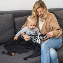 BabyOno Βρεφικά Παιχνίδια Δραστηριοτήτων BabyOno Υφασμάτινο βιβλιαράκι με μασητικό C:More Black & White