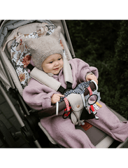 BabyOno Κρεμαστά Βρεφικά Παιχνίδια BabyOno: Κρεμαστό παιχνίδι δραστηριοτήτων για καρότσι και κούνια-Cheese & Skip