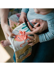 BabyOno Βρεφικά Παιχνίδια Δραστηριοτήτων BabyOno: Αισθητηριακό Βιβλιαράκι Διπλής Όψης - "Under the Sea"