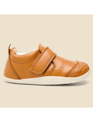 Bobux: Step up Xplorer Go Trainer Caramel