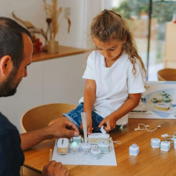 KIDYWOLF STEM KIDYWOLF: Εκπαιδευτικό κιτ ηλεκτρικών κυκλωμάτων για παιδιά 6+ ετών