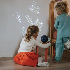 KIDYWOLF Παιδικά Φωτιστικά KIDYWOLF: Παιδικός Προβολέας γαλαξία με Μουσική- Επαναφορτιζόμενο με Bluetooth