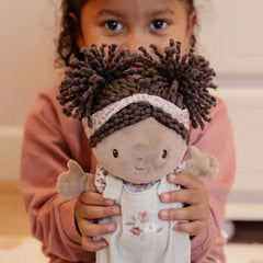 Little Dutch Παιδικές Κούκλες LITTLE DUTCH. Υφασμάτινο μωρό σε καλαθούνα Evi (30 εκ.)