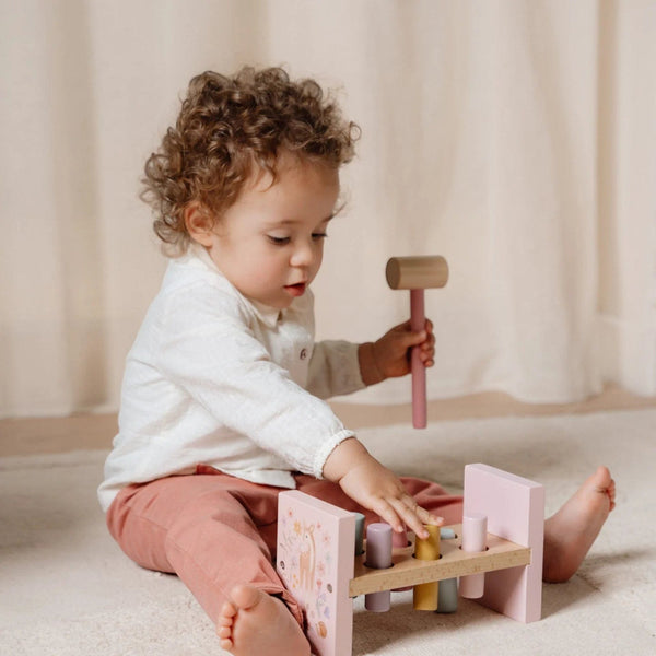 Little Dutch Βρεφικά Παιχνίδια Δραστηριοτήτων LITTLE DUTCH. Ξύλινο παιχνίδι αντιστοίχισης με σφυρί Fairy Garden FSC