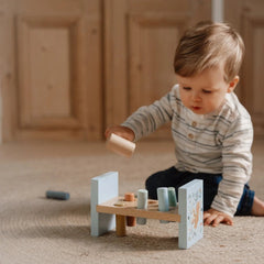Little Dutch Βρεφικά Παιχνίδια Δραστηριοτήτων LITTLE DUTCH. Ξύλινο παιχνίδι αντιστοίχισης με σφυρί Forest Friends FSC