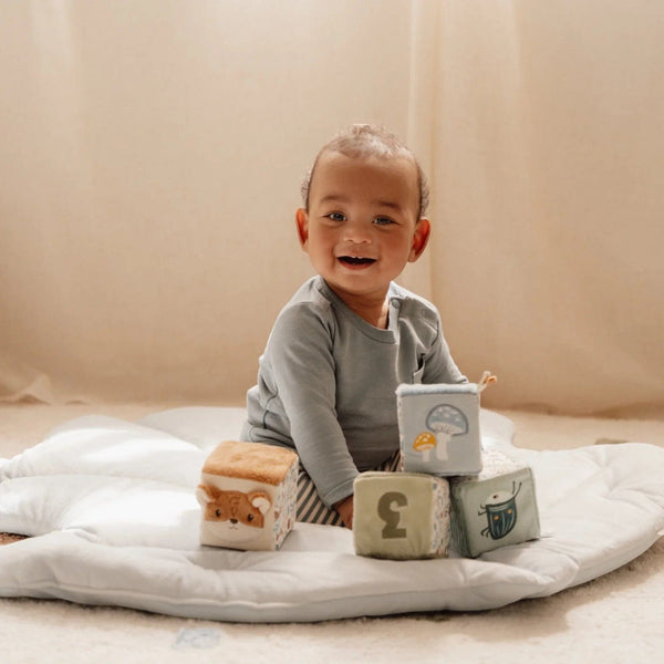 Little Dutch Βρεφικά Παιχνίδια Δραστηριοτήτων LITTLE DUTCH. Σετ παιχνιδιού με υφασμάτινους κύβους Forest Friends