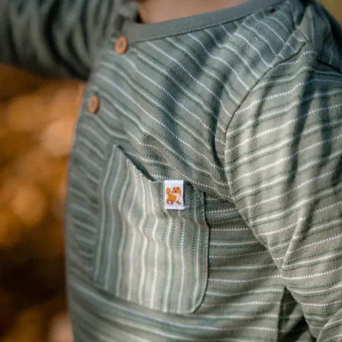 Little Dutch Μπλουζάκι LITTLE DUTCH. Μπλουζάκι μακρυμάνικο με τσέπη Forest Green Stripe