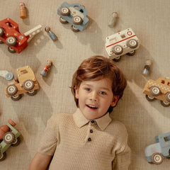 Little Dutch Αυτοκίνητάκια LITTLE DUTCH. Ξύλινο ασθενοφόρο FSC