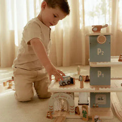 Little Dutch παιχνιδι ρολων LITTLE DUTCH. Ξύλινο γκαράζ παιχνιδιού FSC