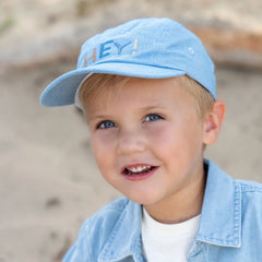 Little Dutch καπελο LITTLE DUTCH. Τζόκευ με σχέδιο HEY! Denim