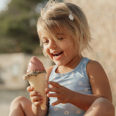 Little Dutch παιχνίδια θάλλασας LITTLE DUTCH. Σετ κουβαδάκια παραλίας Ice Cream Ocean Dreams Μπλε