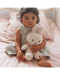 Little Dutch Λούτρινα LITTLE DUTCH. Υφασμάτινο κουκλάκι Miffy Lucky Blossom GRS 30εκ.