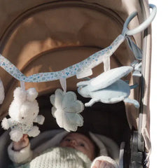 Little Dutch Κρεμαστά Βρεφικά Παιχνίδια LITTLE DUTCH. Υφασμάτινη γιρλάντα για καρότσι Miffy - Lucky Leaves GRS