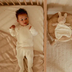 Little Dutch βρεφικά παιχνίδια LITTLE DUTCH. Υφασμάτινο ανάγλυφο ντουντού κουνελάκι Newborn Naturals GRS