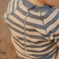 Little Dutch μαγιό LITTLE DUTCH. Ολόσωμο κοντομάνικο μαγιό Ocean Blue Stripes