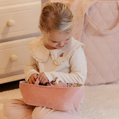 Little Dutch Παιδικές Κούκλες LITTLE DUTCH. Υφασμάτινο μωρό σε καλαθούνα Rosa (30 εκ.)