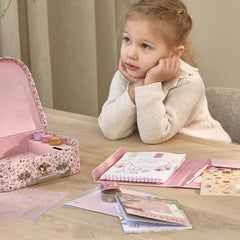 Little Dutch Ζωγραφική - Καλλιτεχνικά - Παζλ LITTLE DUTCH. Σετ ζωγραφικής - κατασκευών σε βαλιτσάκι Rosa Fairy Garden