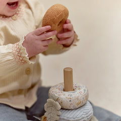 Little Dutch Βρεφικά Παιχνίδια Δραστηριοτήτων LITTLE DUTCH. Πυραμίδα ταξινόμησης & ταλάντωσης Safari Friends FSC
