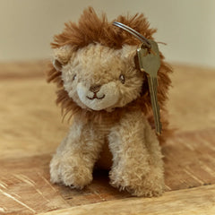 Little Dutch Αξεσούαρ LITTLE DUTCH. Λούτρινο μπρελόκ λιονταράκι Safari Friends GRS