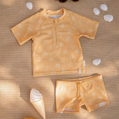 Little Dutch μαγιό 3-4Y (98/104 CM) LITTLE DUTCH. Παιδικό μαγιό για αγόρια Seashells Sunny Yellow