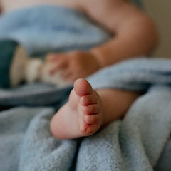 PICK A BOO Πετσέτες - Μπουρνούζια LITTLE DUTCH. Μπουρνουζοπετσέτα Pure Denim Blue 75x75