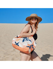 Dock &amp; Bay: Reusable bag made from 100% recyclable materials - Terracotta Tropics